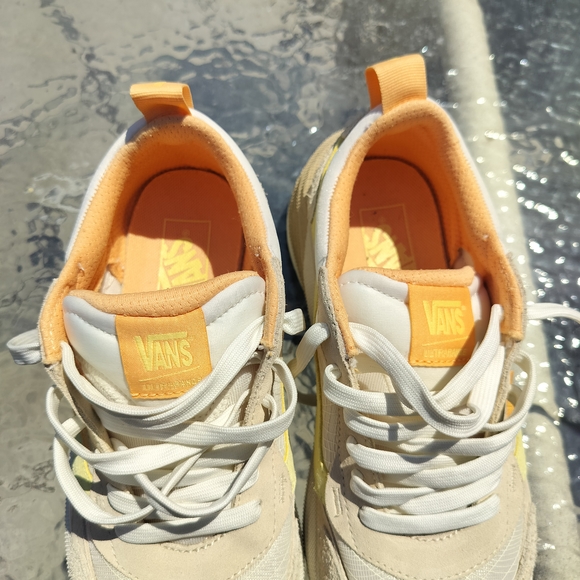 Vans Beige and White Sneakers - Picture 7 of 15